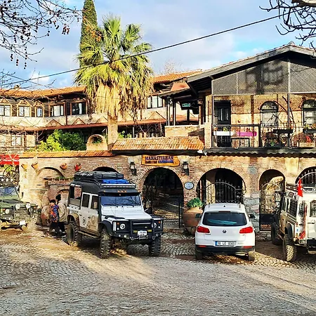 Manastirhan Kazdaglari فندق أكشاي
