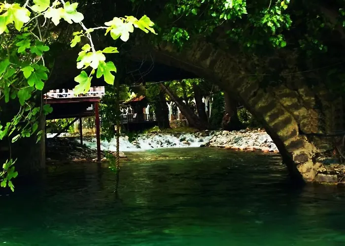 Manastirhan Kazdaglari Отель 3*