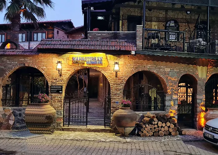 Manastirhan Kazdaglari 3*